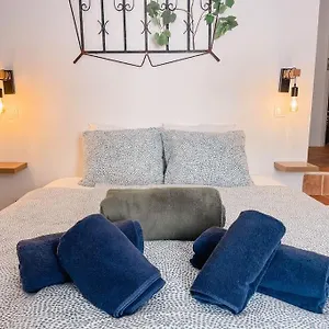Apartment Old Fisherman's Corner 12 - Centro Old Town, Albufeira